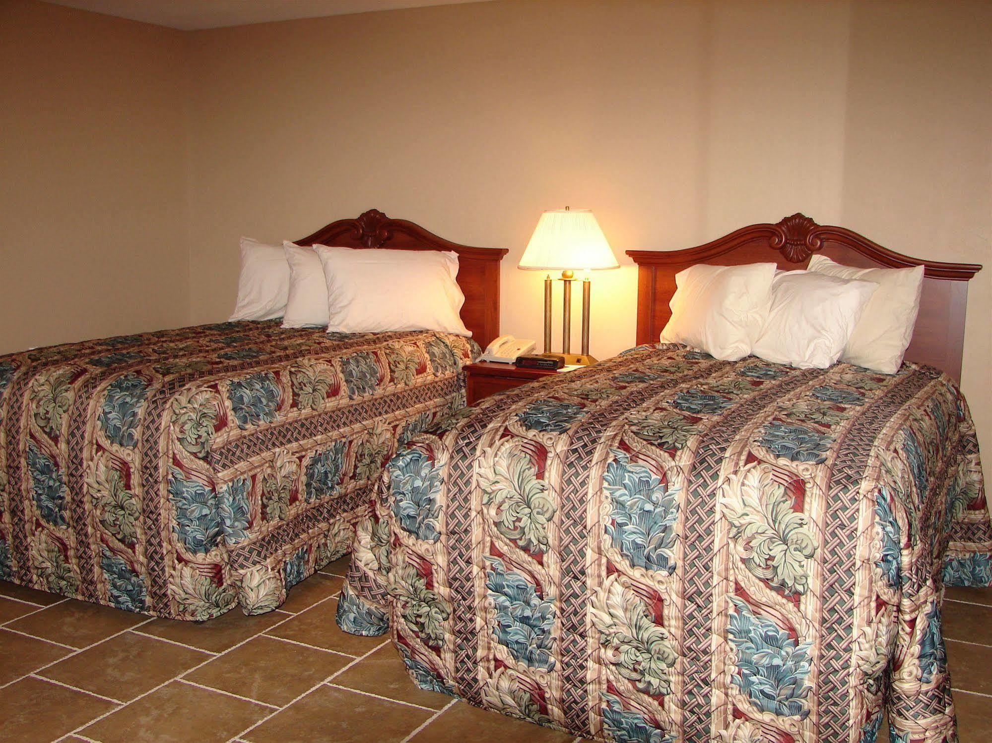 Lake Grassy Inn & Suites Lake Placid Exteriér fotografie